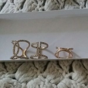 Set of three rings